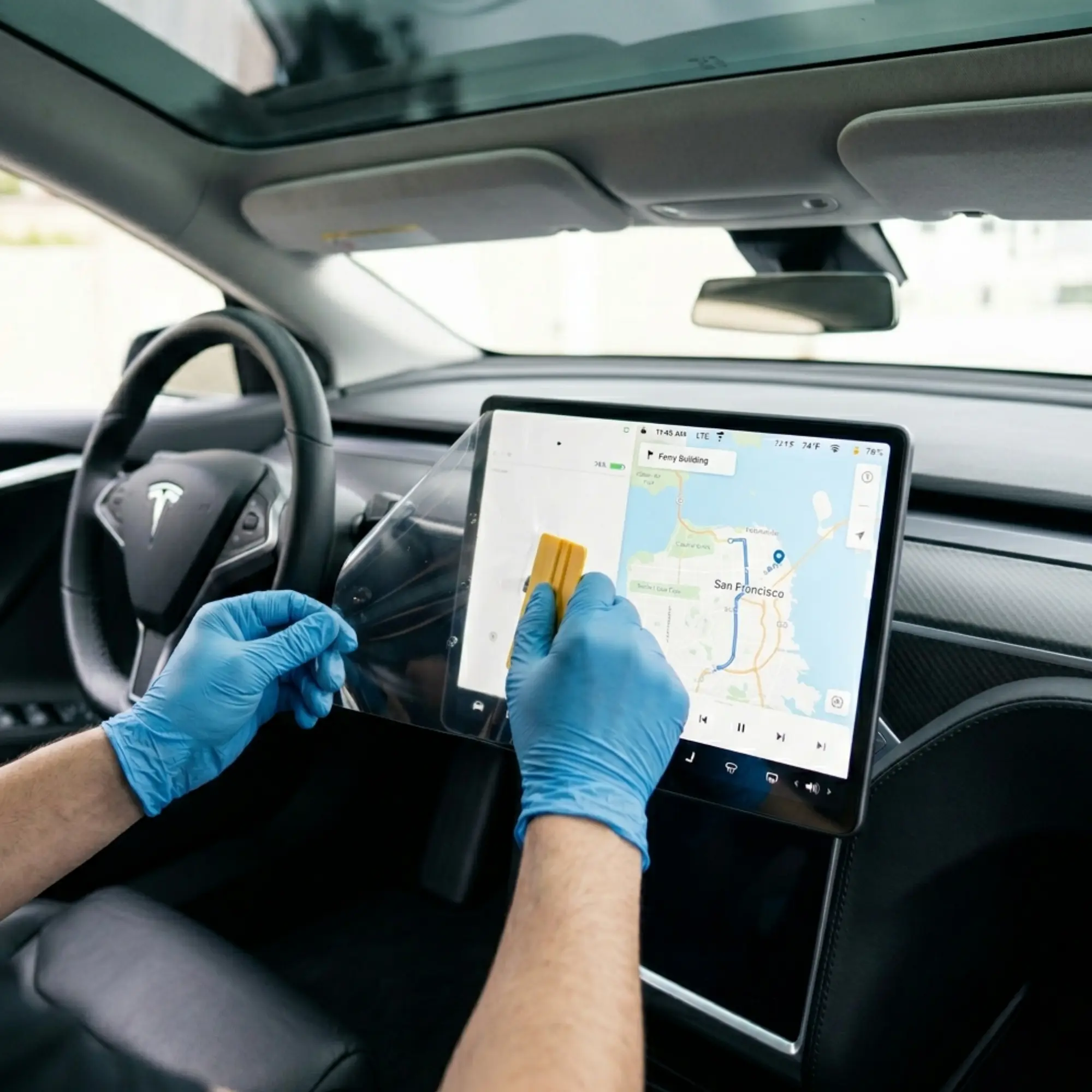 Equipamiento Interior